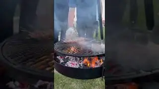 Take Shengri heavy-duty campfire tripod system, go outside and enjoy delicious food. 8613171800228