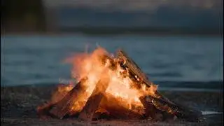 Campfire in the Wind at Yellowstone | 10 Hours of Real Fire Sounds & Gentle Wind-Driven Water