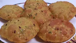 मूंग दाल बथुआ मसाला पुरी| Full healthy puri breakfast recipe 