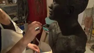 Sculpture technique, contemporary sculptress artist Valérie Leduc work in progress shine patina