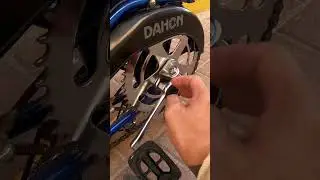 FOLDING AND UNFOLDING DAHON III