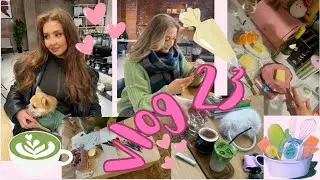 vlog 23 - girls weekend, snow, date, baking and shopping 🍰👩‍🍳🍪🛍️👯‍♀️💕