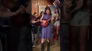 Teen & FRiENDS 😎 Playing in Nashville! #bluegrass