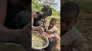 traditional food#africantribe #hadzabetribe #bushlife