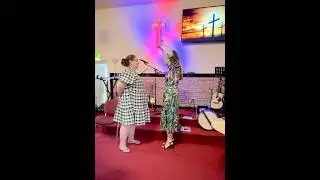 Torn, restricted painful shoulder & spine healed by Jesus - Julie Mellor Prayer