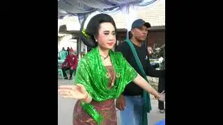 Goyangane mbak Mirahwati