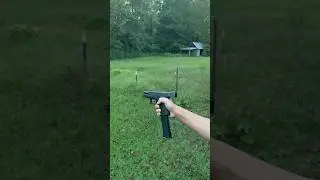Glock 19 Gen4 with 32 round magazine 9mm #usa #gun #handgun #g19 #glock19 #9mm #shorts #subscribe