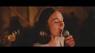 F6 ft. SÁRA JARKOVÁ // O Del man dikhel (BARARAS)