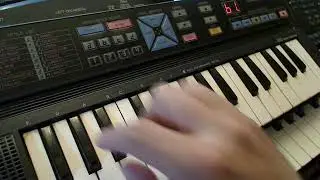 Yamaha PSS - 100 (sound and styles demonstration) HiQ sound