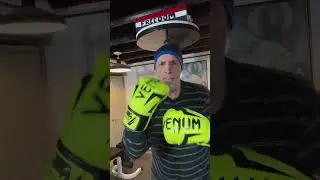 The Joe Show Boxing Hans
