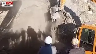 Pakistan mine explosion leaves at least four dead