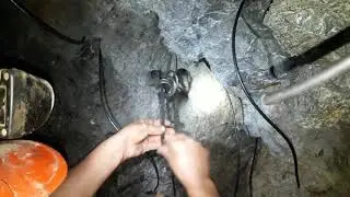 Cargando unos desbanques y una cuña