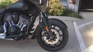 2018 Indian Chieftain Dark Horse in Thunder Black Smoke for Sale in Orange County, CA