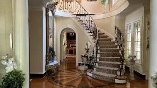 Daily grind, Chevron pattern Carpet￼