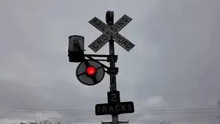 Vintage wigwag crossing signal II