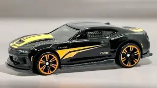 Hot Wheels Neon Speeders 2025 Mix 2 - '18 COPO Camaro SS - 7/8