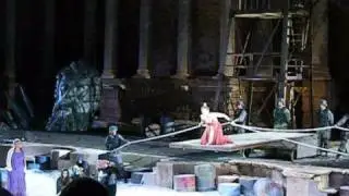 Las Troyanas de Eurípides (Detras del Escenario)