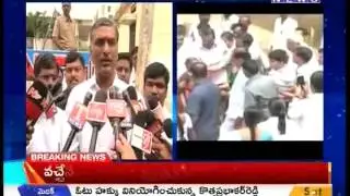 CM KCR Cast his Vote -Mahaanews