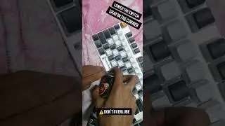 how to spray lube keyboard switches without desoldering | make it 🔊 better #shorts