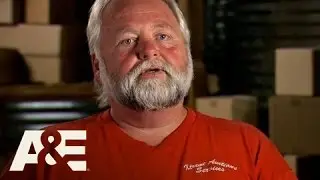 Storage Wars: Texas: Kenny Hits The Jackpot | A&E
