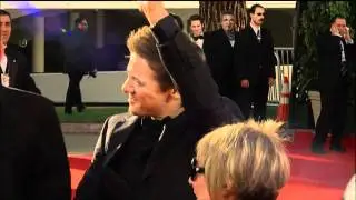 Jeremy Renner Fashion at the Golden Globes 2011