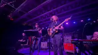 Magnolia And Johnson Electric Company - Hard To Love A Man