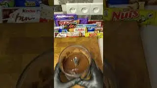 Kinder Happy Hippo Cake with Chocolate Chip Cookie
