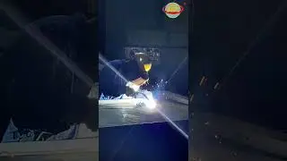 So Satisfying! Heavy Duty Welding in action. 🤯#welding #satisfying #manufacturing  #heavyindustry