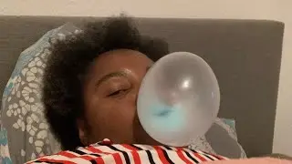 MASSIVE BUBBLEGUM BALLOONS 🎈WITH THE BALLOON👸 QUEEN &hearts;️ 