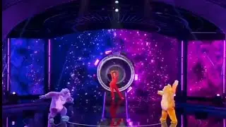 Ashley Roberts - Dance Monsters (Netflix) (Performance)