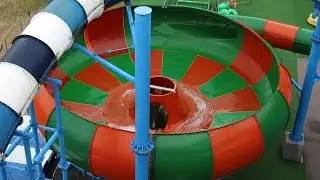 Reifen-Trichterrutsche 