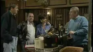 OFaH - Heroes and Villans - Bar scene