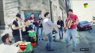 &iexcl;Cumbia, nena!: Amar Azul, protagonista de otro cap&iacute;tulo imperdible de Los Planetas