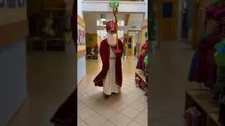 Saint Nikolaus visited the Children #shorts