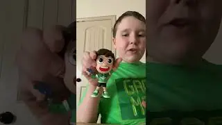 Reviewing the beasty Shawn yootooz￼