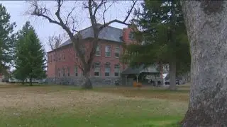 Lincoln County Courthouse falling apart, in desperate need of repairs