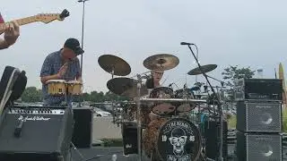 Entertainment Club Of NJ ; The Nerds / Africa @ Freehold  Raceway Mall August 31 2021
