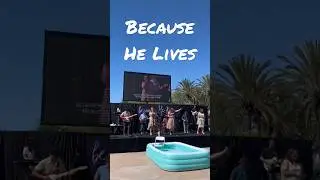 #becausehelives #worshipandpraise #easterservice #singyourheartout