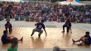 REBEL DANCERS SHOW PARK AKROPOLIS 22 9 2013 MOLON LAVE