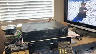 Sony SLV-940HF Flying Erase Head Hi Fi VCR/VHS Player with Remote; Tested