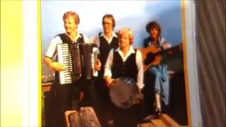 VAIOLET S   HAB A DIRNDL IN ST  VEIT