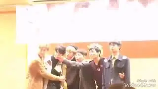 JBJ always doing funny moments at fansign 😂
