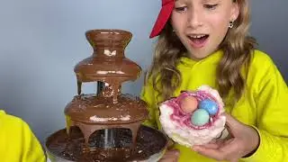 ¡Reto de Fondue de Chocolate! Desafío de comida Real vs Dulces de Pascua / Mika Sofi