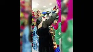 biya r marketing suru.....Bhai er biya bola kotha...dekho ki ki kinlam....