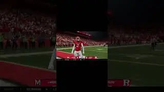 Who ran it better? #cfb26 #cfb26gameplay #collegefootball #videogames #collegefootball26