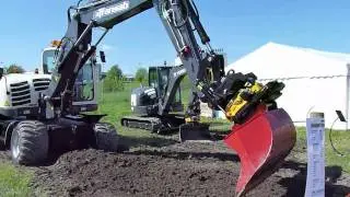Terex TW110 with Engcon tiltrotator ( Maskinexpo 2011)