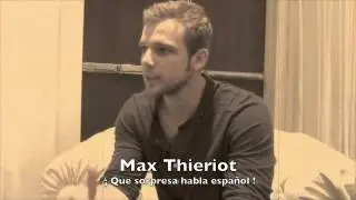 Max Thieriot habla en español sobre 