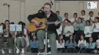 Carlos Goñi (Revolver)