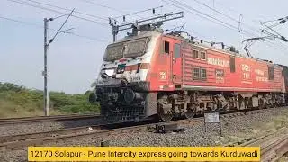 2 in 1 | Trains Skipping Bale station