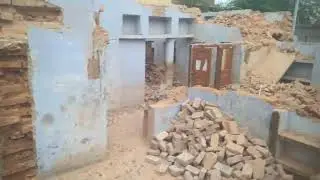 Old house demolition muz